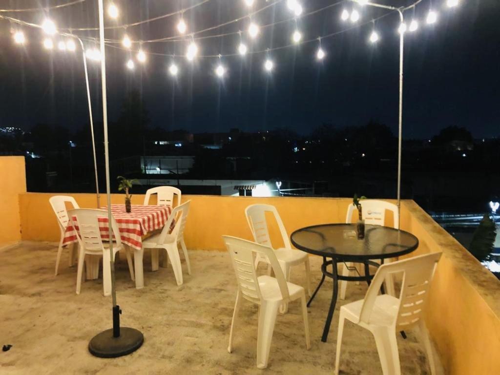 Los Nardos Hostel -Pet Friendly- Oaxaca Luaran gambar