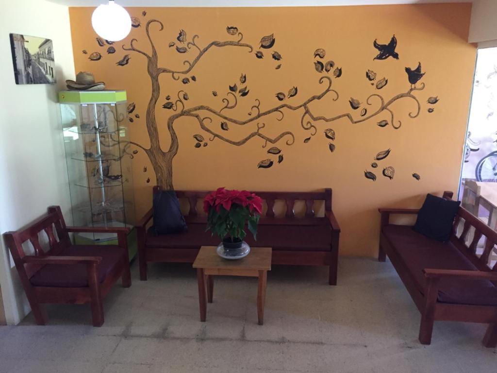 Los Nardos Hostel -Pet Friendly- Oaxaca Luaran gambar