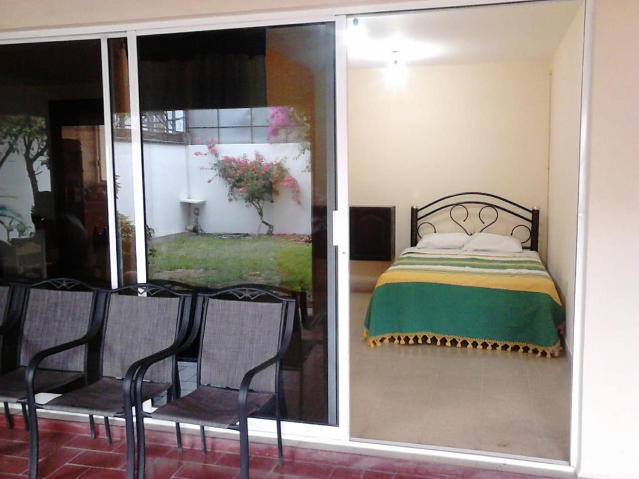 Los Nardos Hostel -Pet Friendly- Oaxaca Luaran gambar